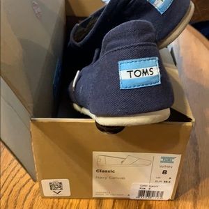 Toms Navy worn once
